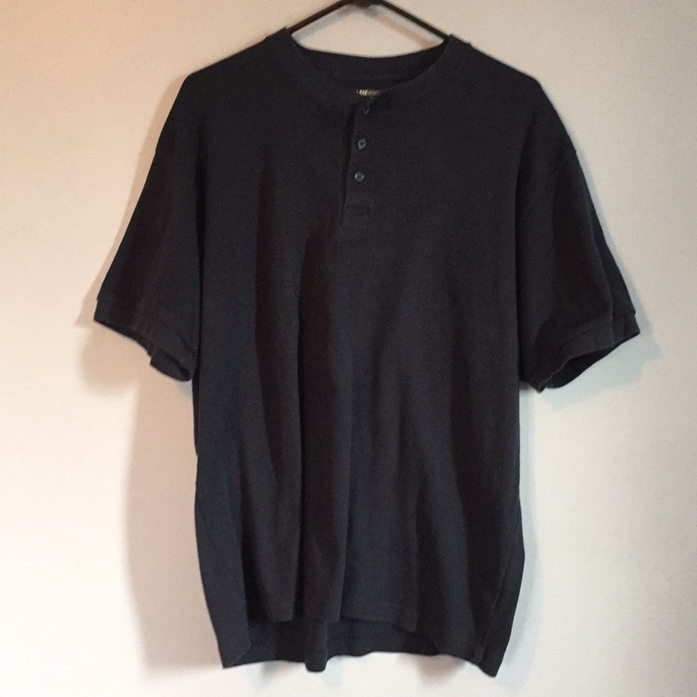Men’s navy blue short sleeve shirt Sz xl